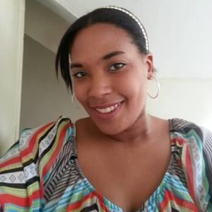 Meet your Posher, Joelle